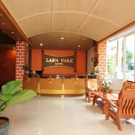 Larn Park Resortel Patong Kültér fotó