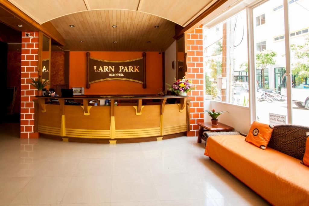 Larn Park Resortel Patong Kültér fotó